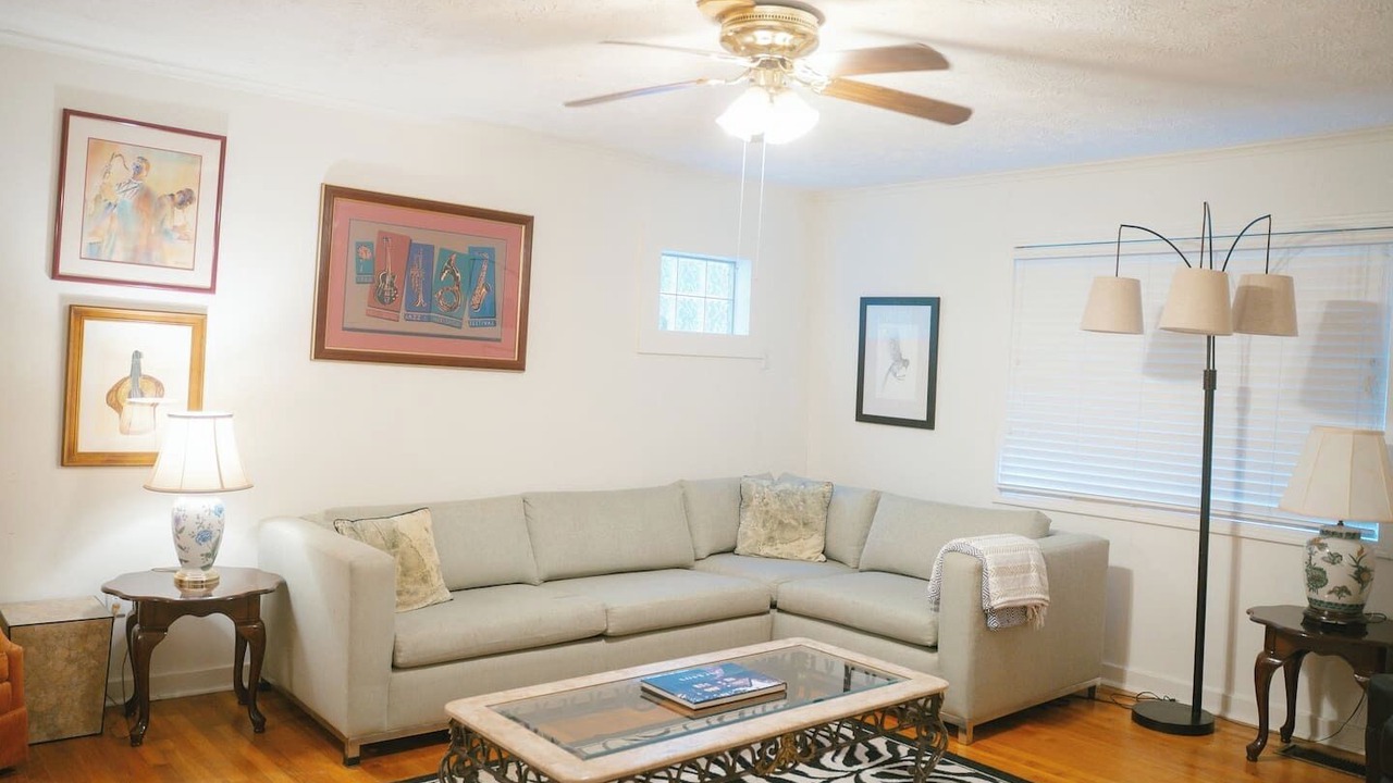 Photo of Livingroom in Fondren