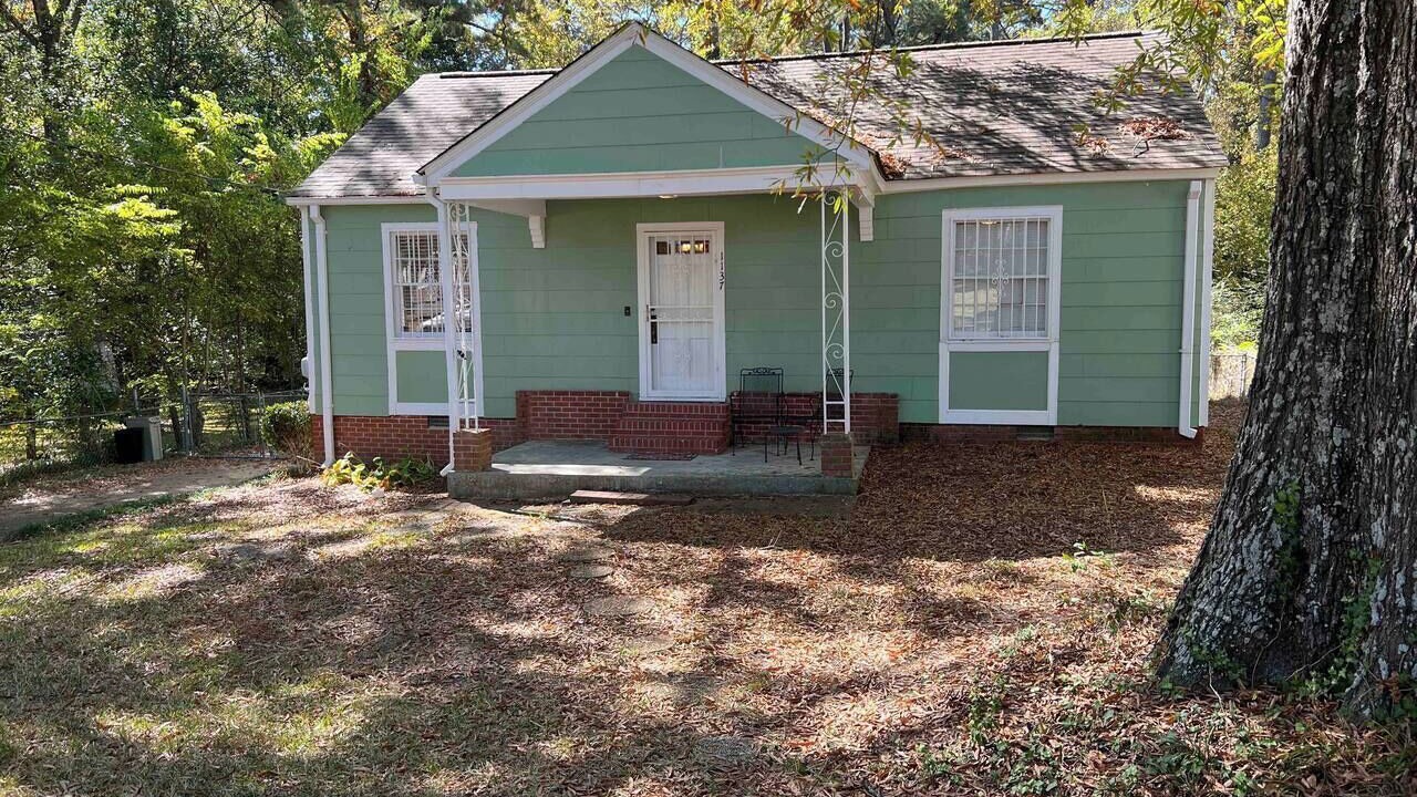 Photo of Outdoor in Fondren