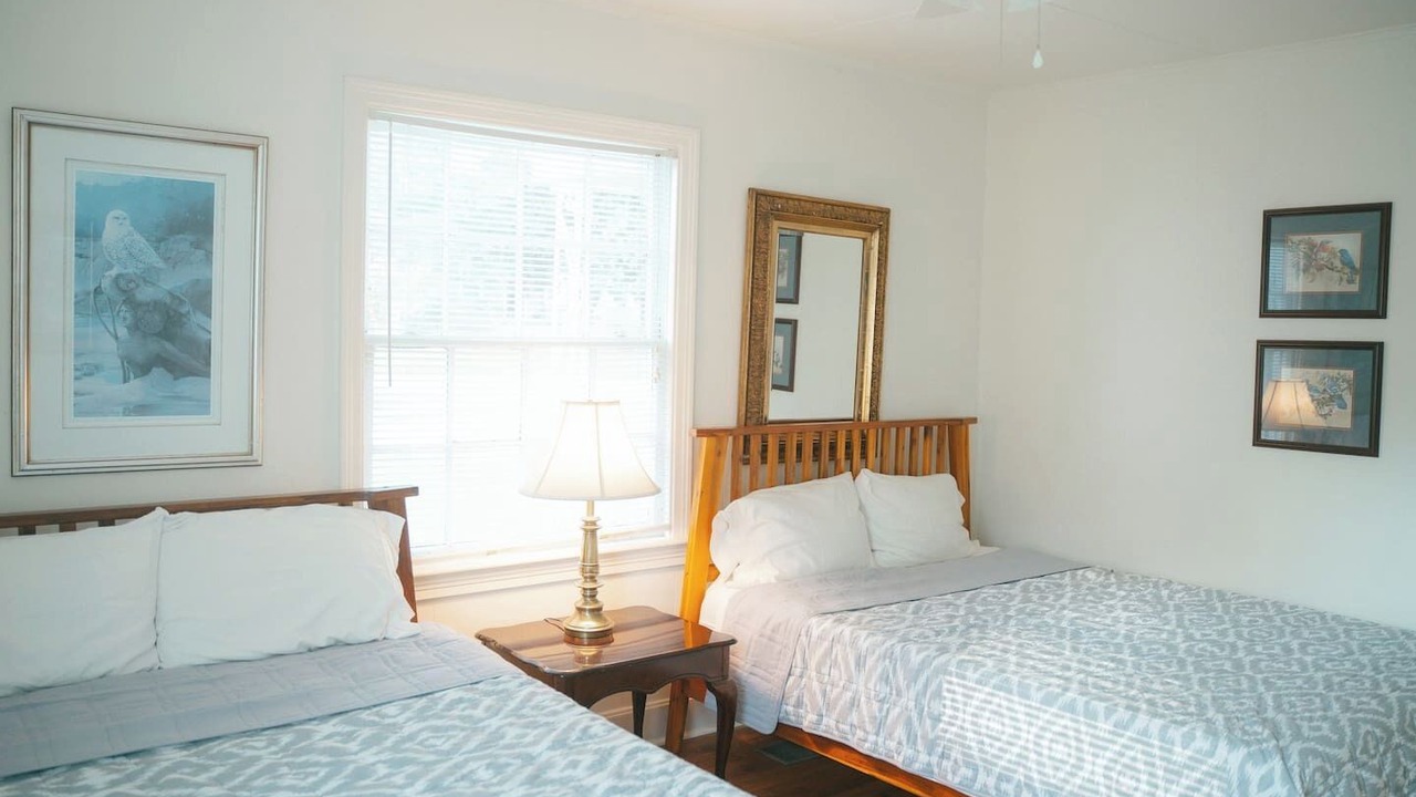 Photo of Bedroom in Fondren