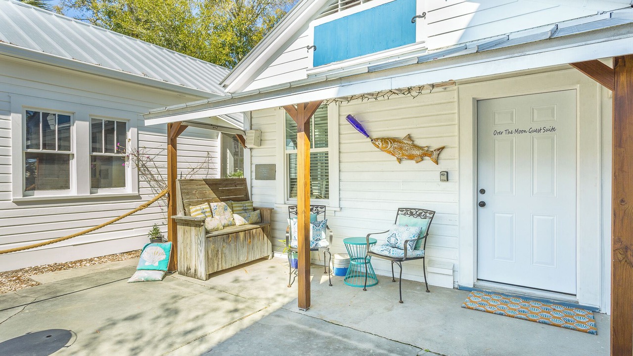 Photo of Patio Balcony in Historic Downtown Apalachicola