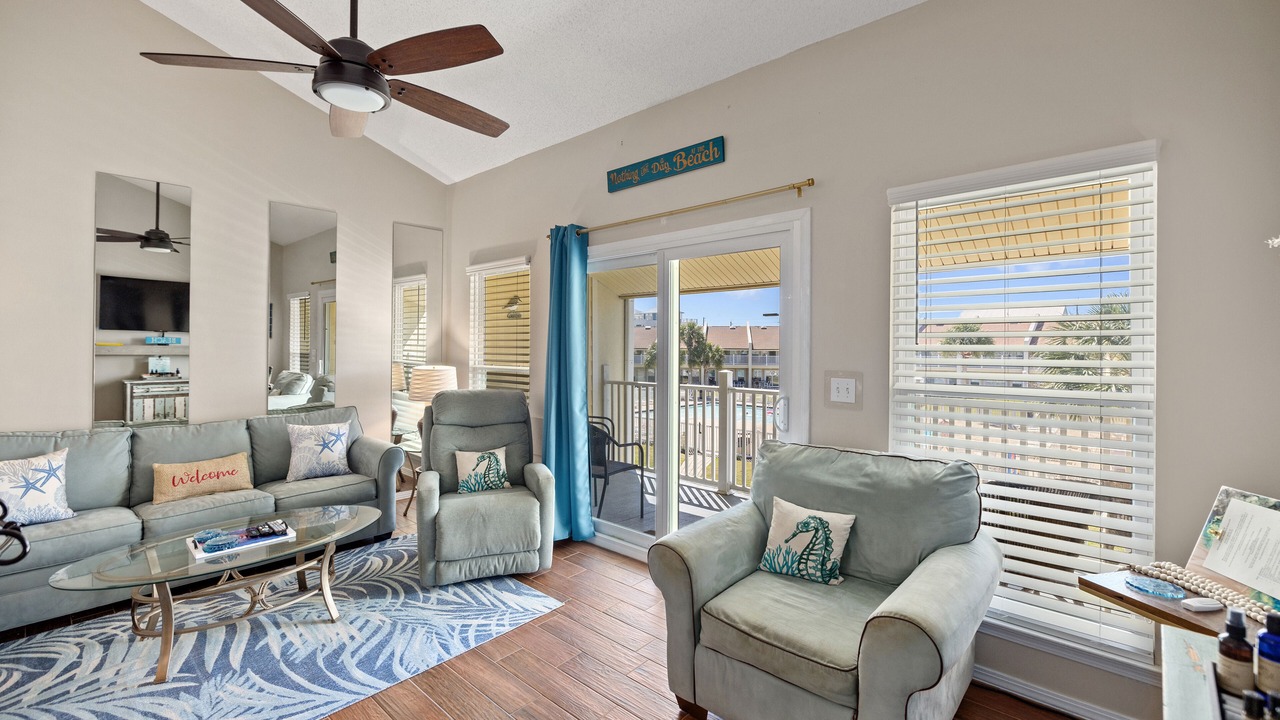Photo of Livingroom in Frangista Beach