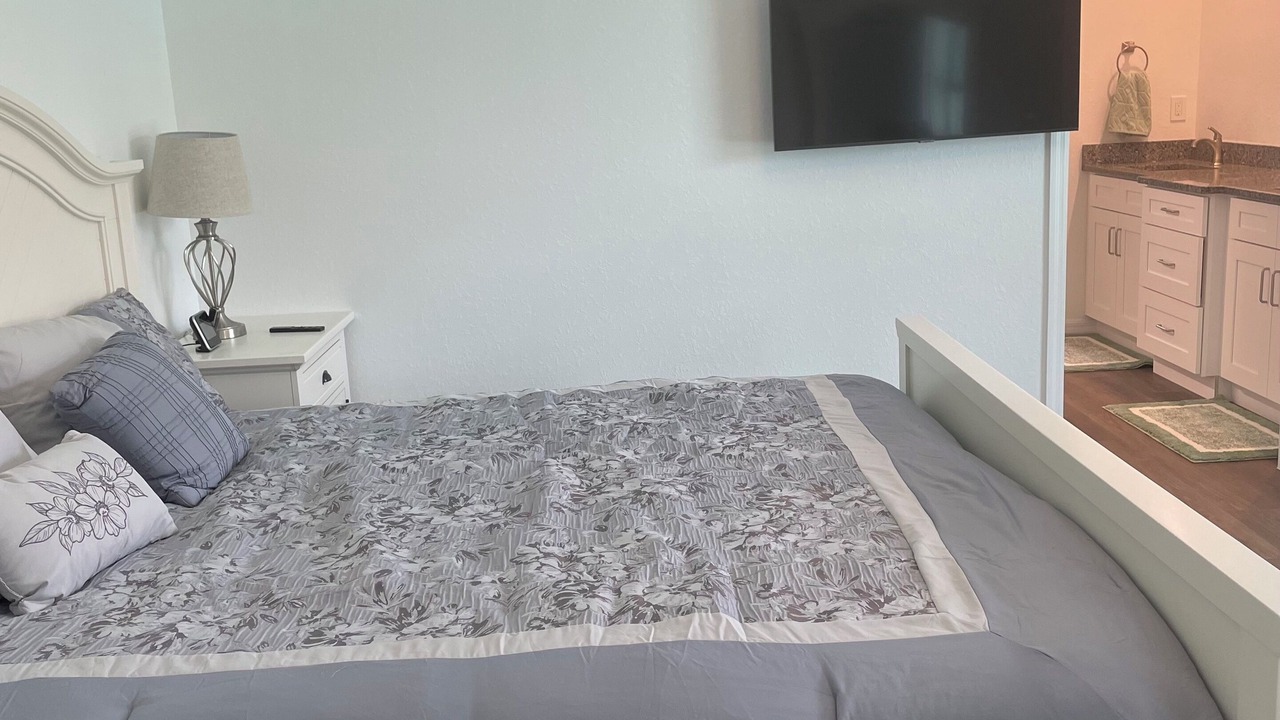 Photo of Bedroom in South Gulf Cove