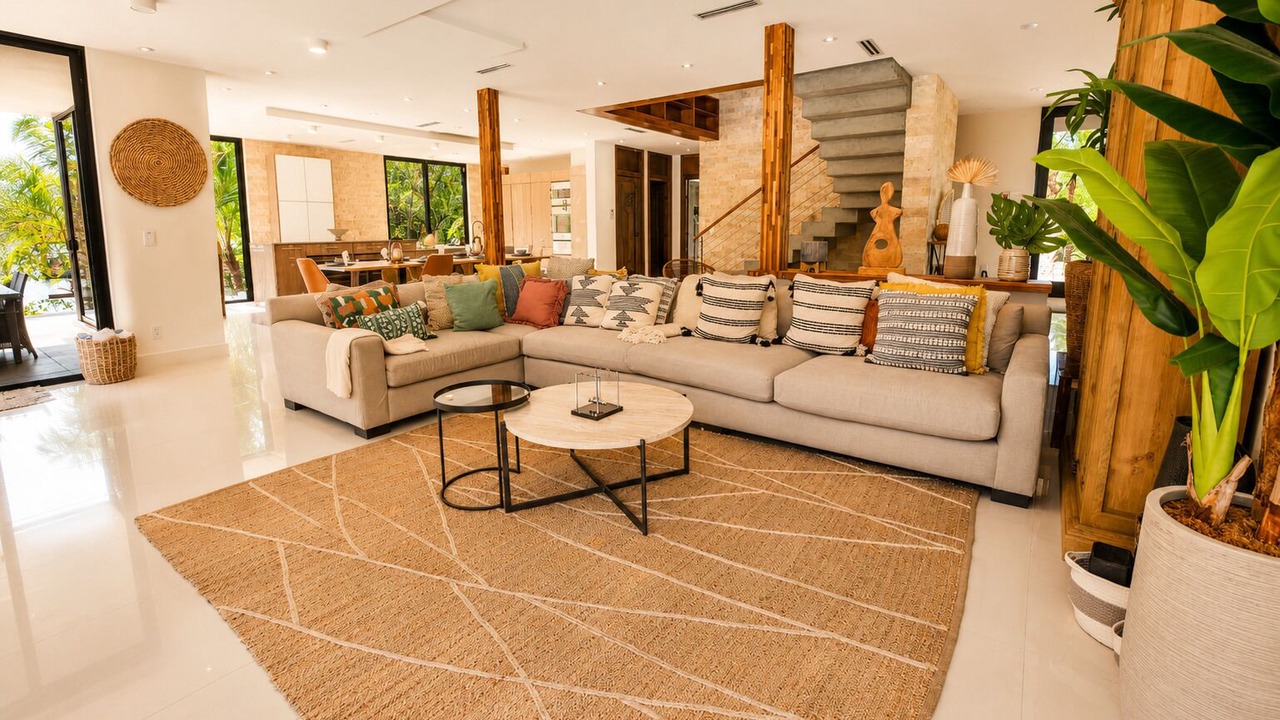 Photo of Bedroom in Northeast Miami