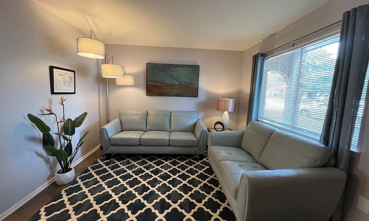 Photo of Bedroom in Mid City South