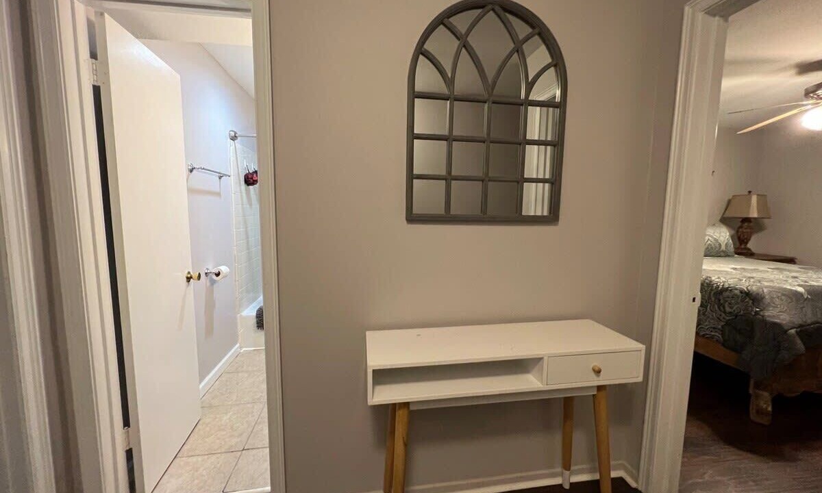 Photo of Bedroom in Mid City South