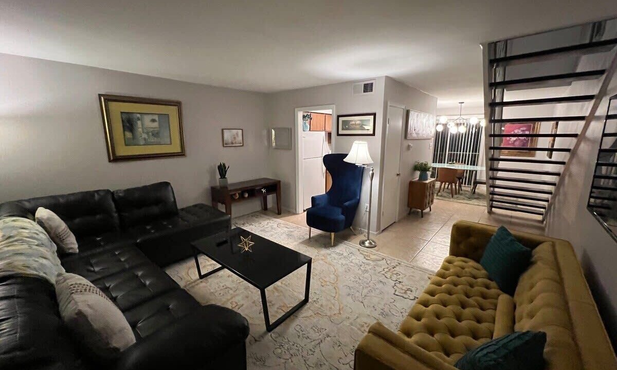 Photo of Livingroom in Mid City South