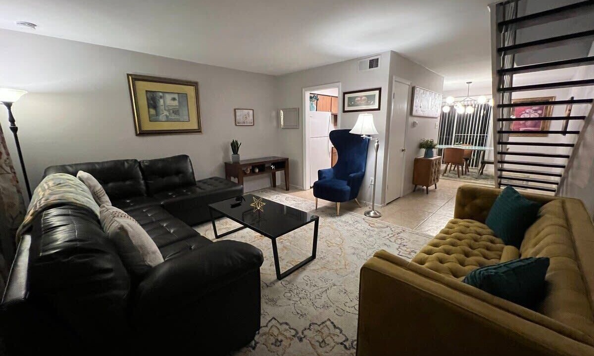 Photo of Livingroom in Mid City South
