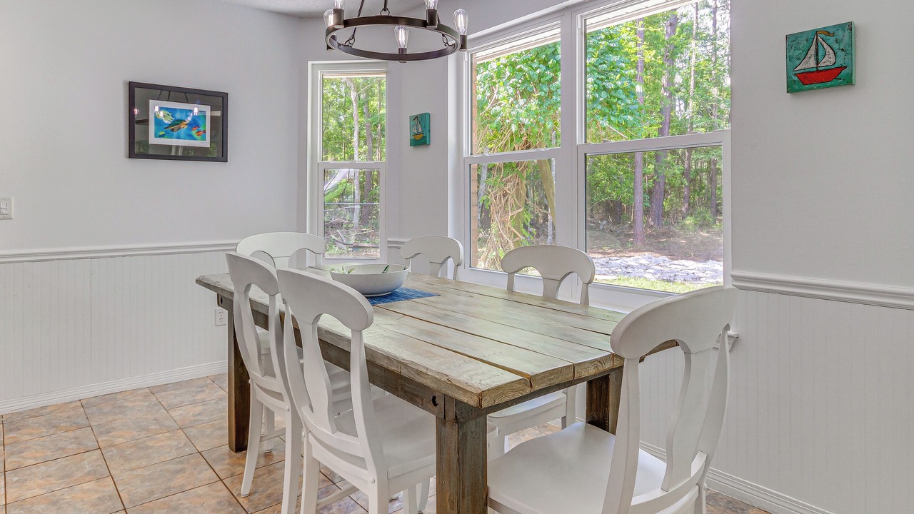 Photo of Livingroom in Ono Island