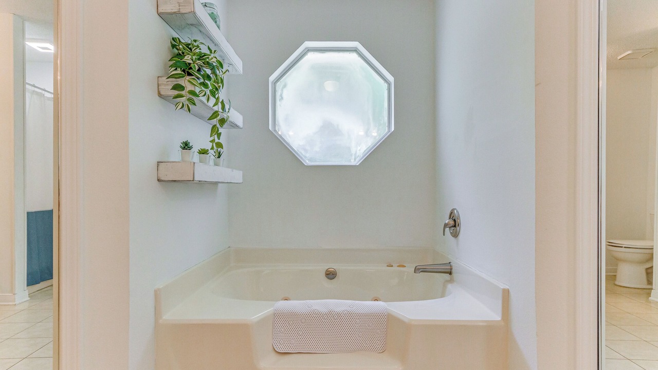 Photo of Bathroom in Ono Island