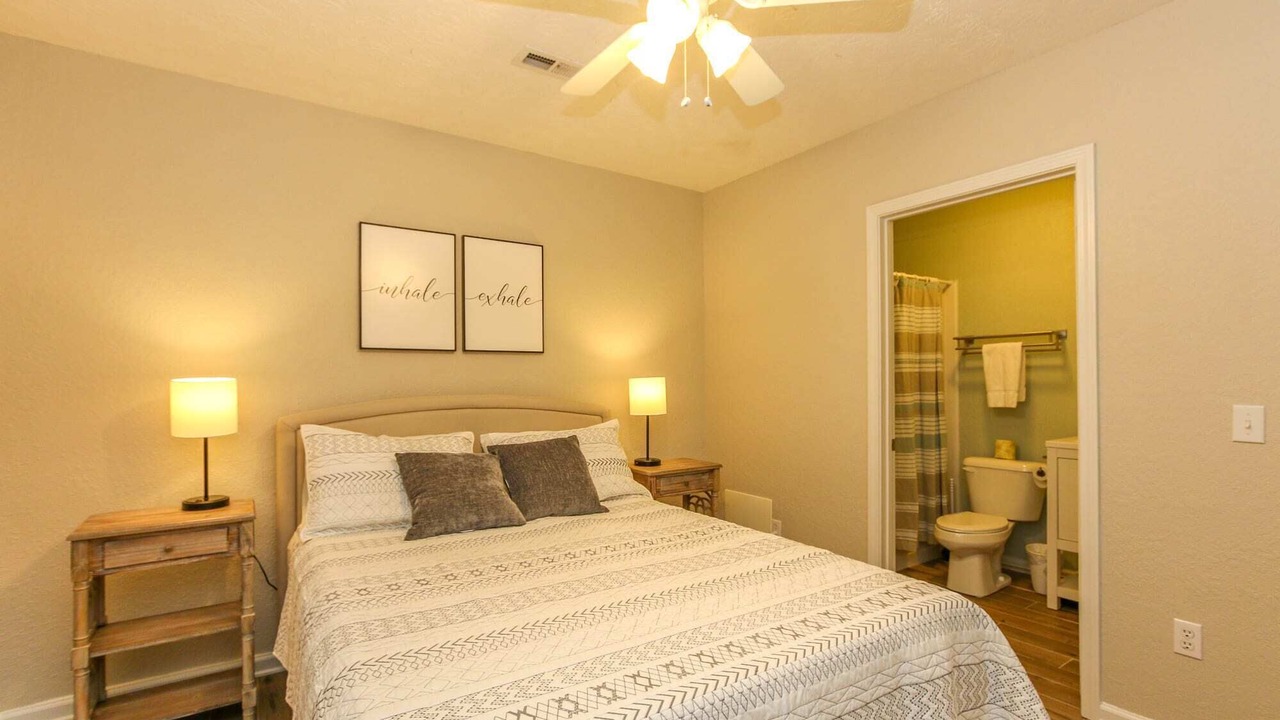 Photo of Bedroom in Leesburg