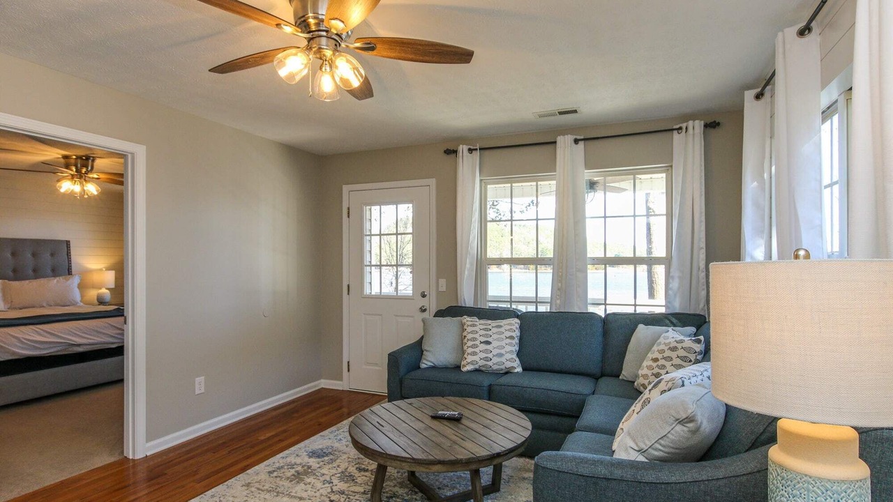Photo of Bedroom in Leesburg