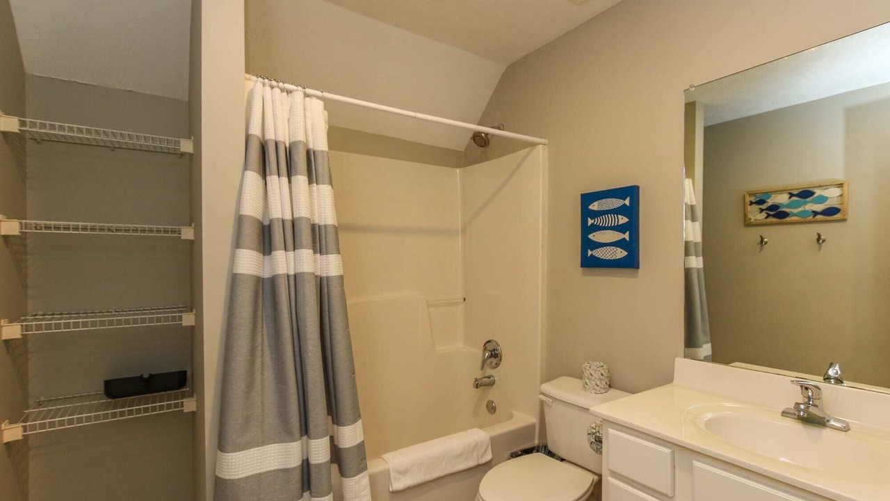 Photo of Bathroom in Leesburg