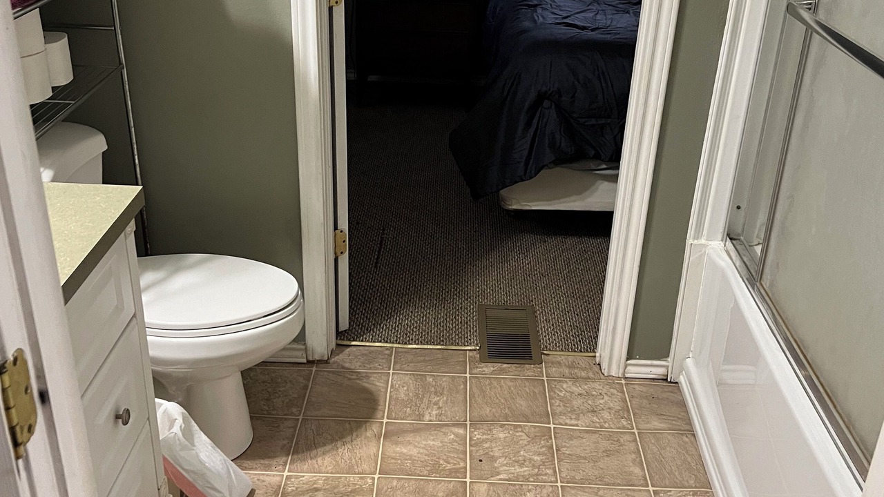 Photo of Bedroom in Karnack