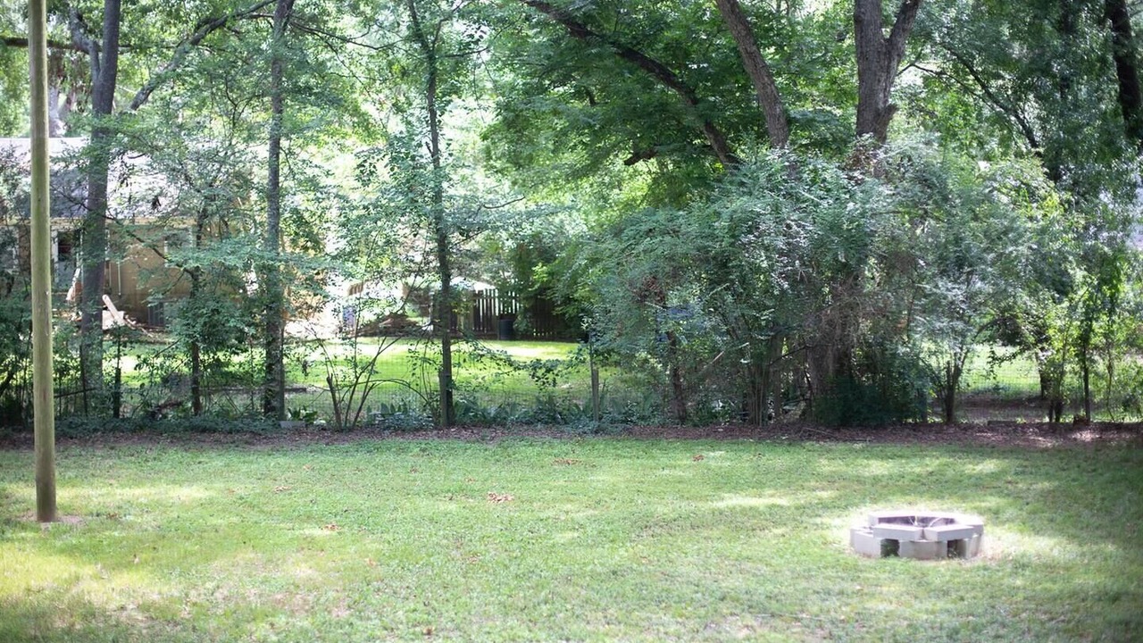 Photo of Outdoor in Fondren