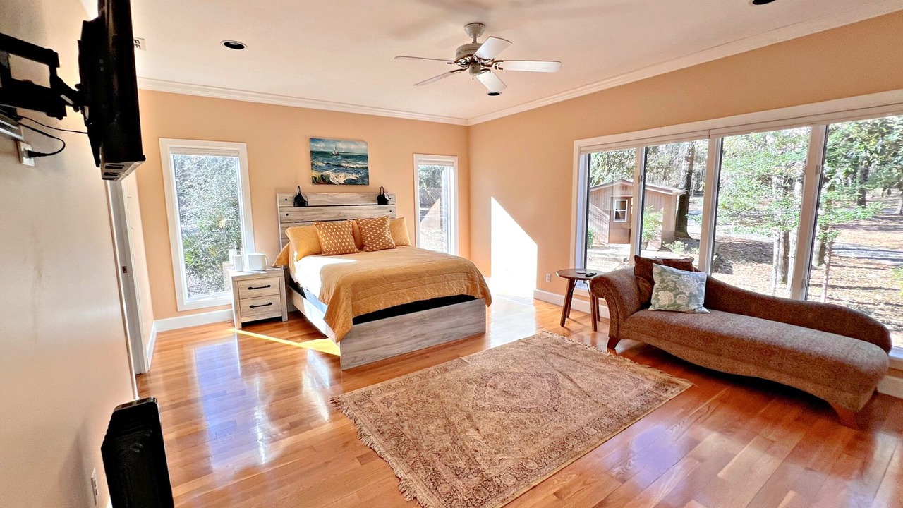 Photo of Bedroom in Daphne
