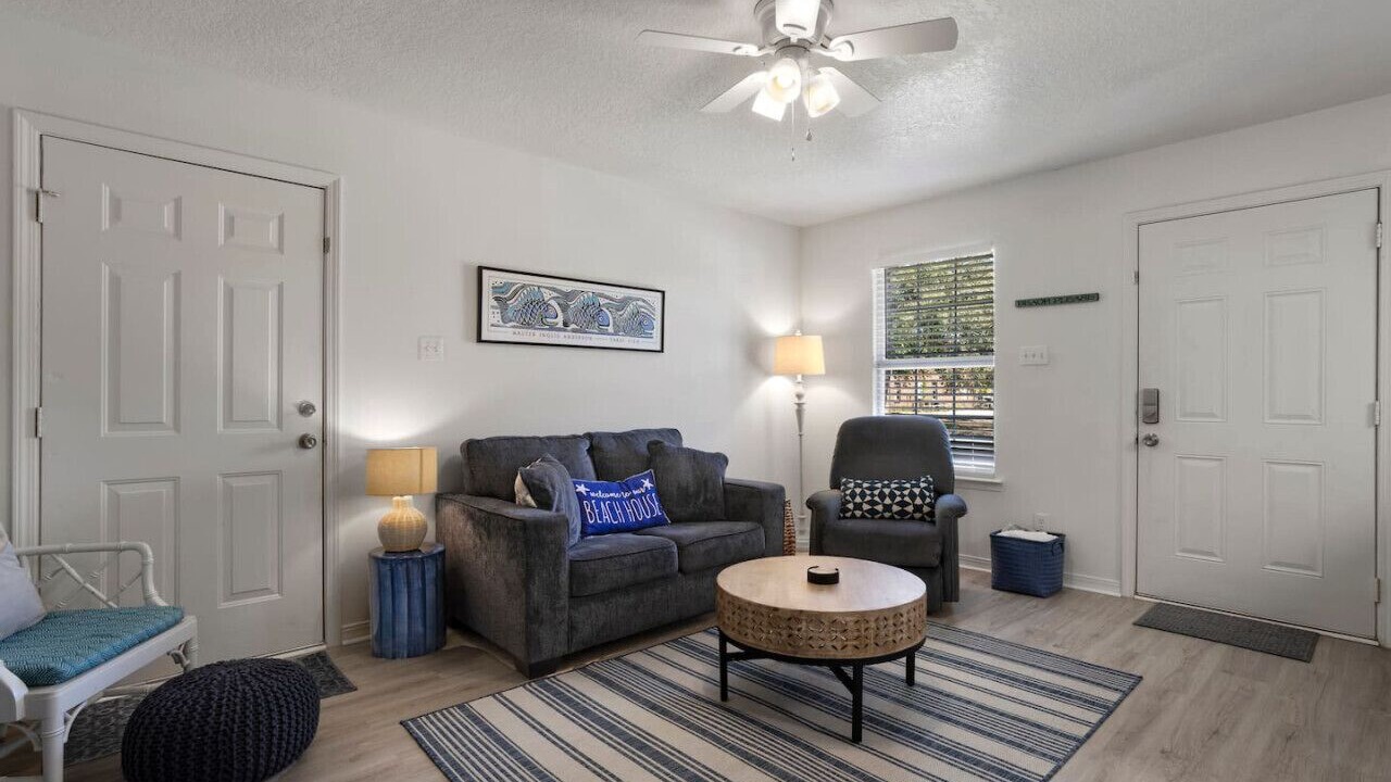 Photo of Bedroom in Mississippi City