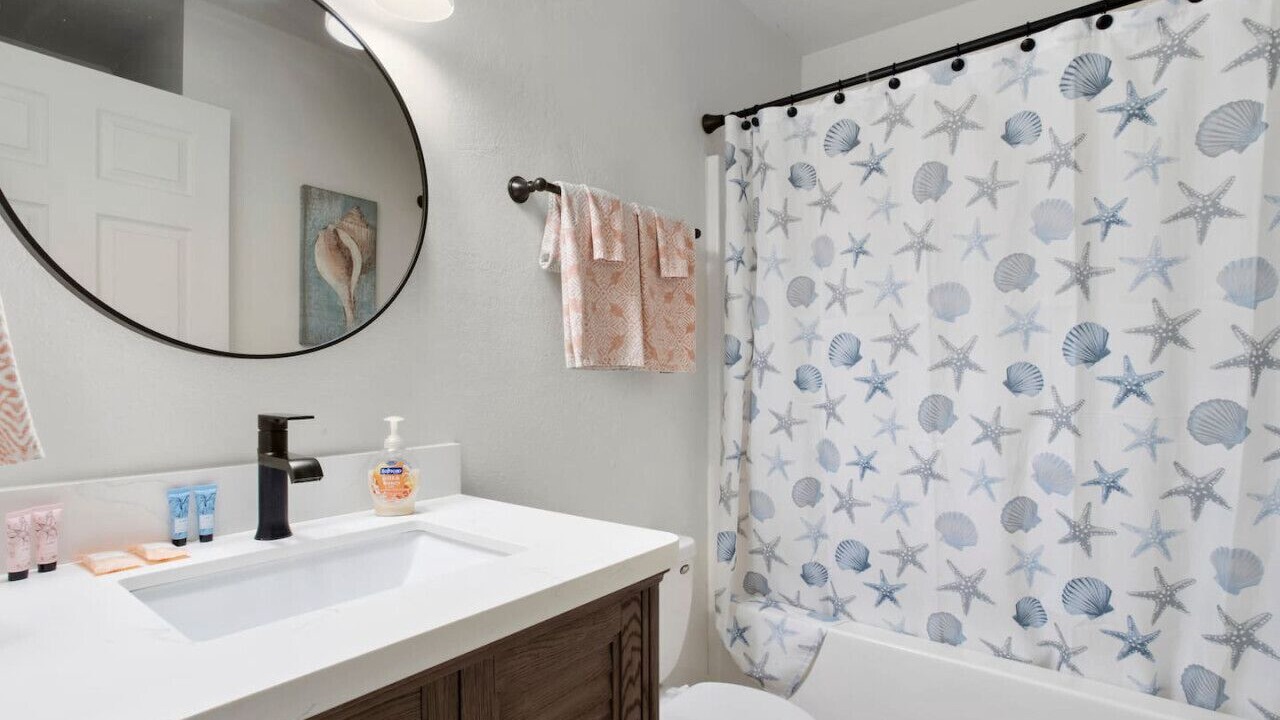 Photo of Bathroom in Mississippi City