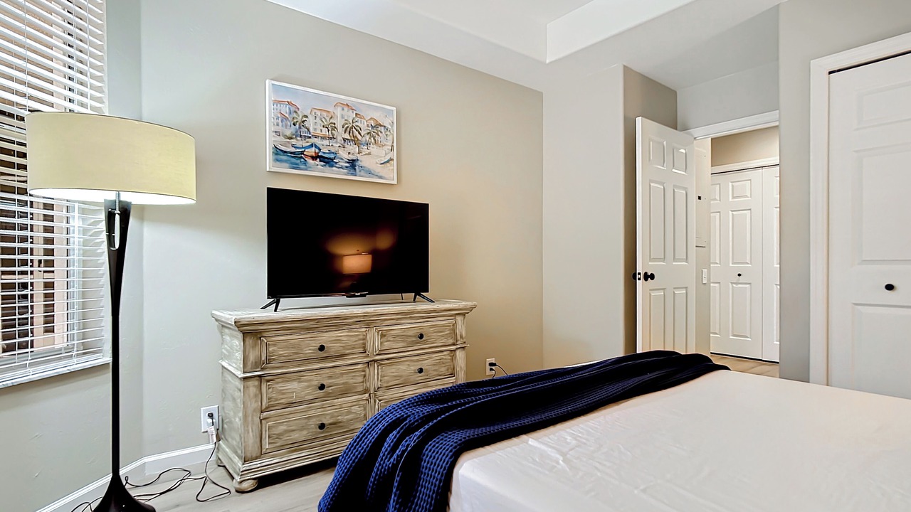 Photo of Bedroom in Tropical Cove