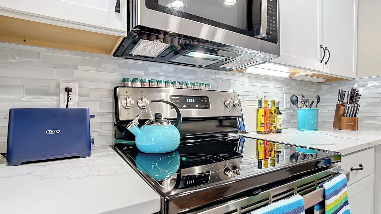 Photo of Kitchen in Tropical Cove