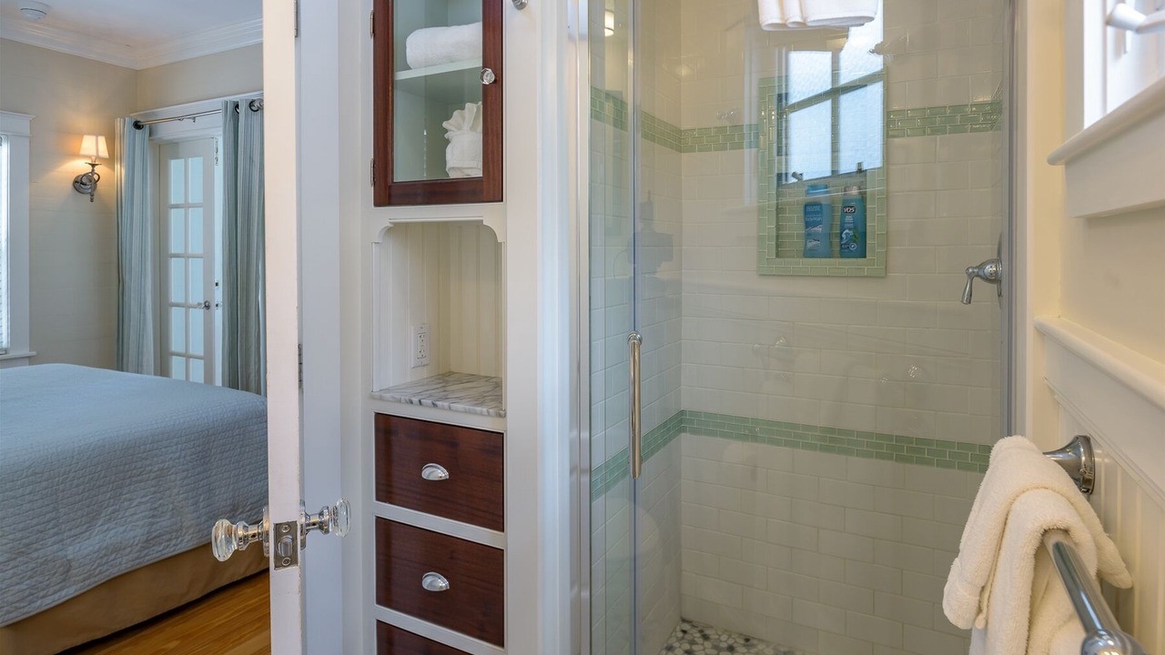 Photo of Bathroom in Old Town