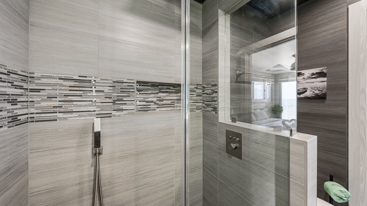 Photo of Bathroom in Upper Grand Lagoon