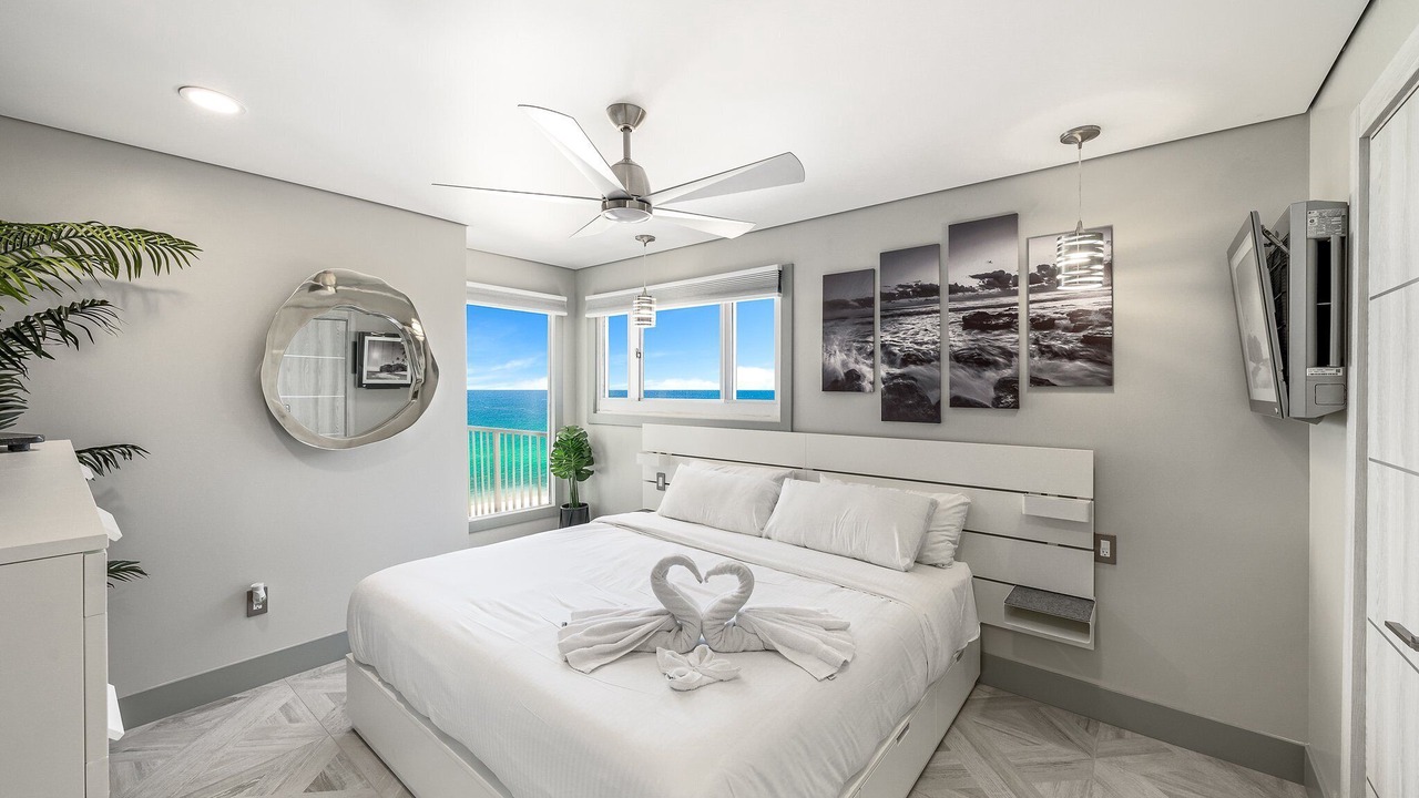 Photo of Bedroom in Upper Grand Lagoon
