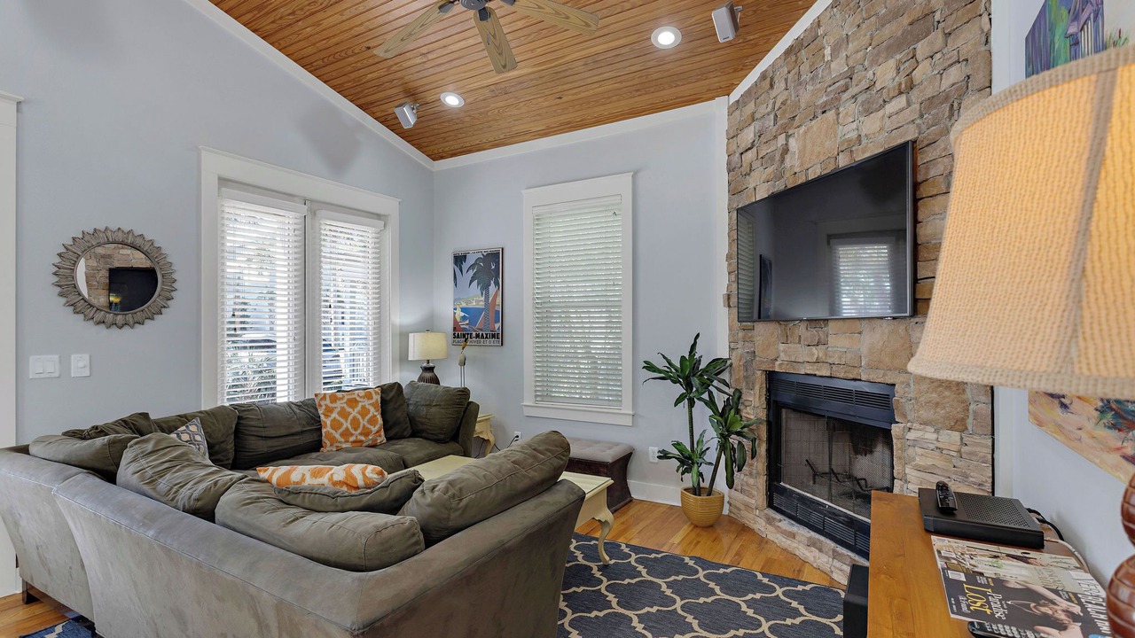 Photo of Livingroom in Treetop