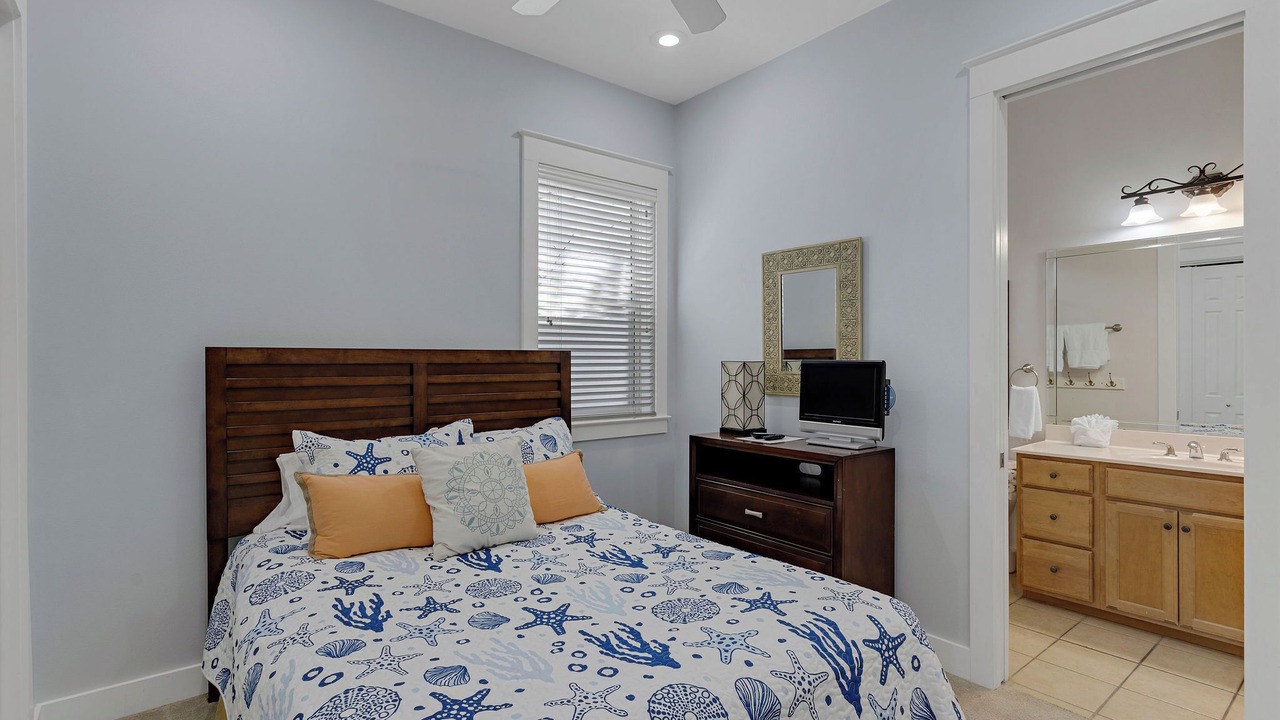 Photo of Bedroom in Treetop