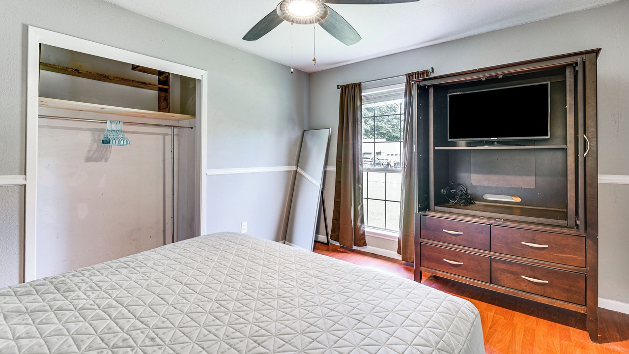 Photo of Bedroom in Wright