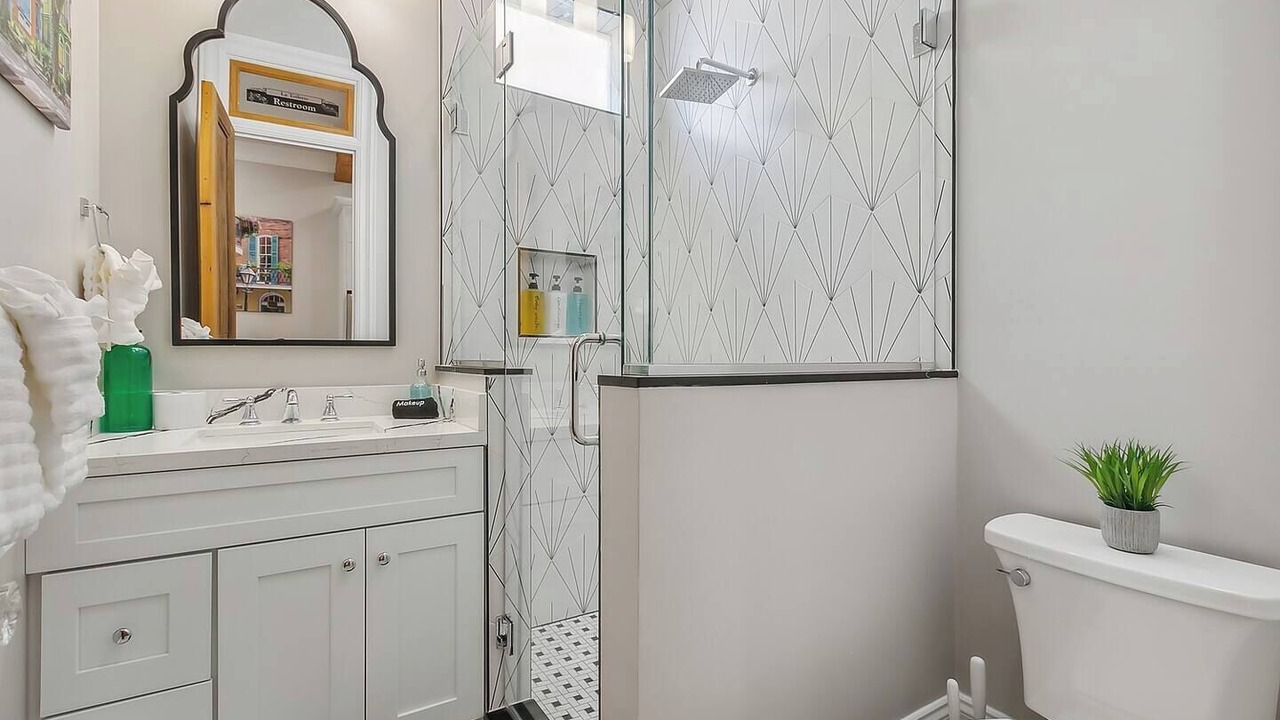 Photo of Bathroom in Mid-City