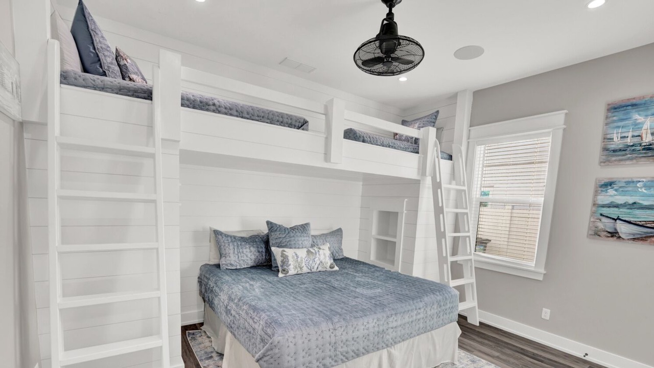 Photo of Bedroom in Bid-a-wee Beach