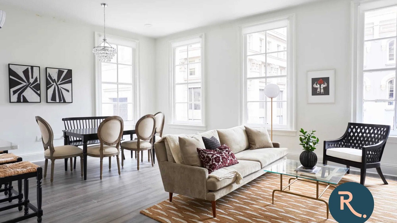 Photo of Livingroom in Central Business District