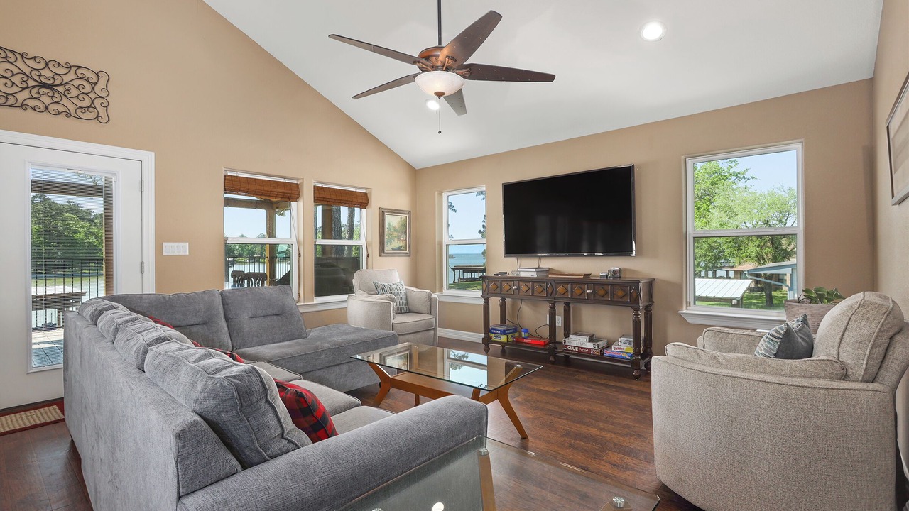 Photo of Livingroom in Blanchard