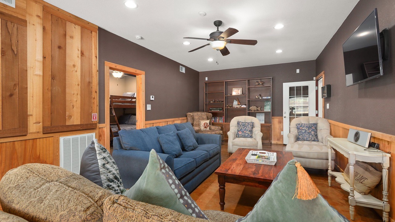 Photo of Livingroom in Blanchard