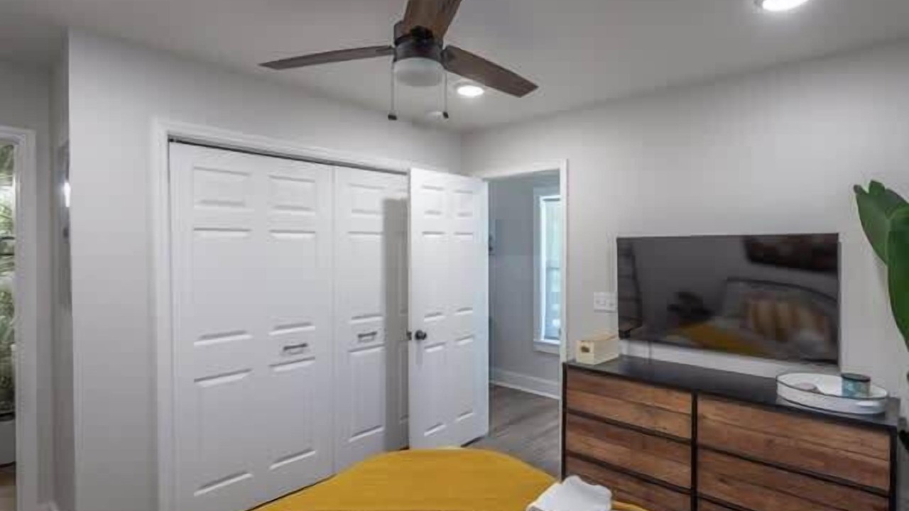Photo of Bedroom in Carrabelle