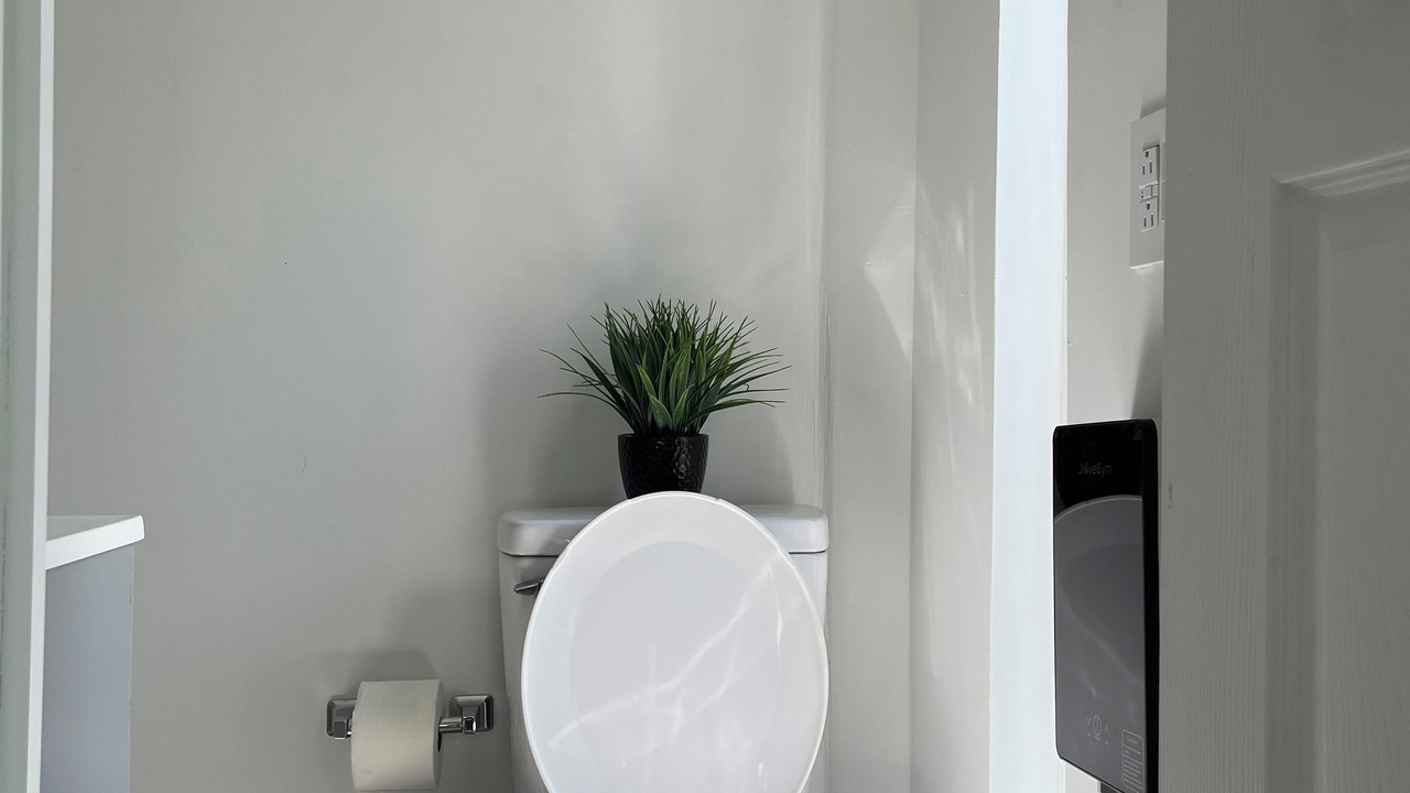 Photo of Bathroom in Fountain