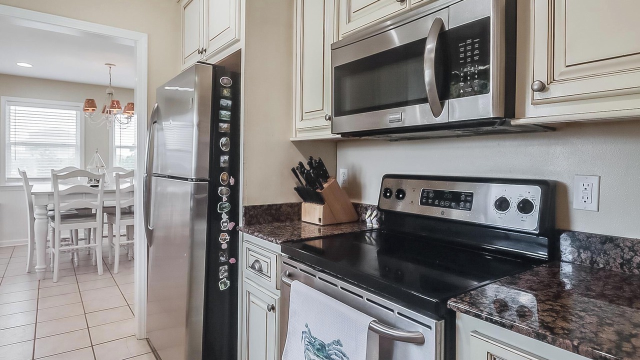 Photo of Kitchen in Shoreline Park