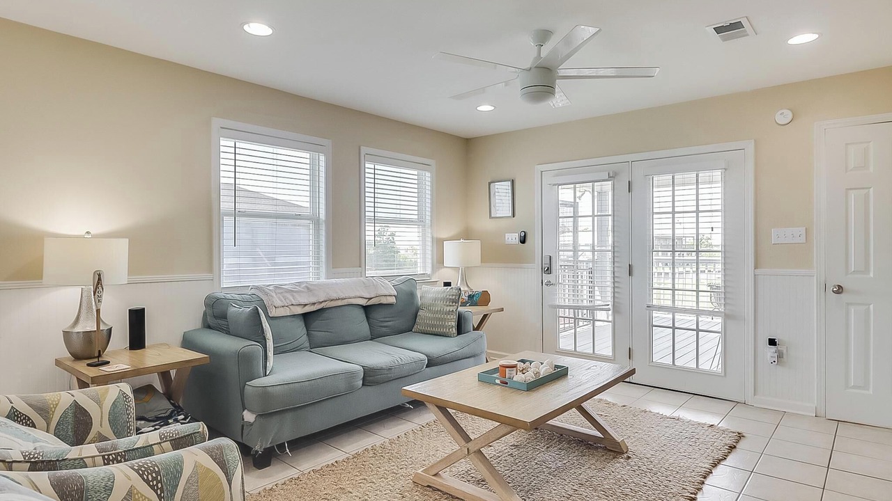 Photo of Livingroom in Shoreline Park