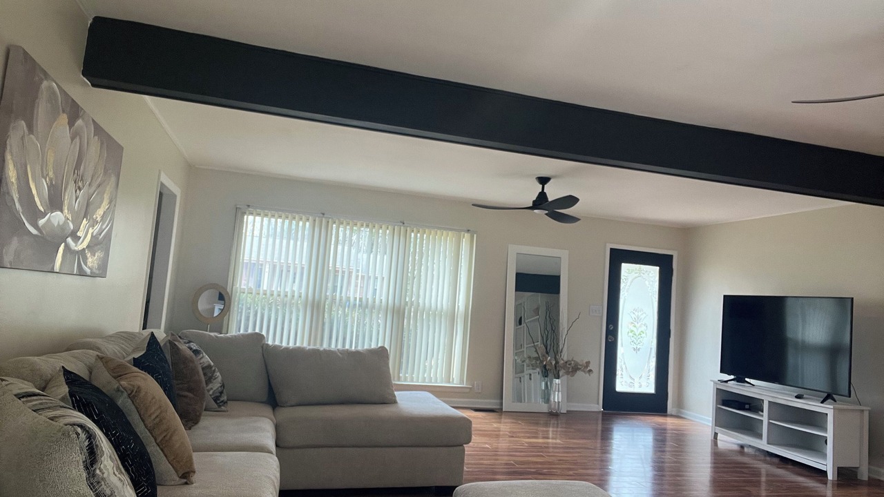 Photo of Livingroom in Fultondale