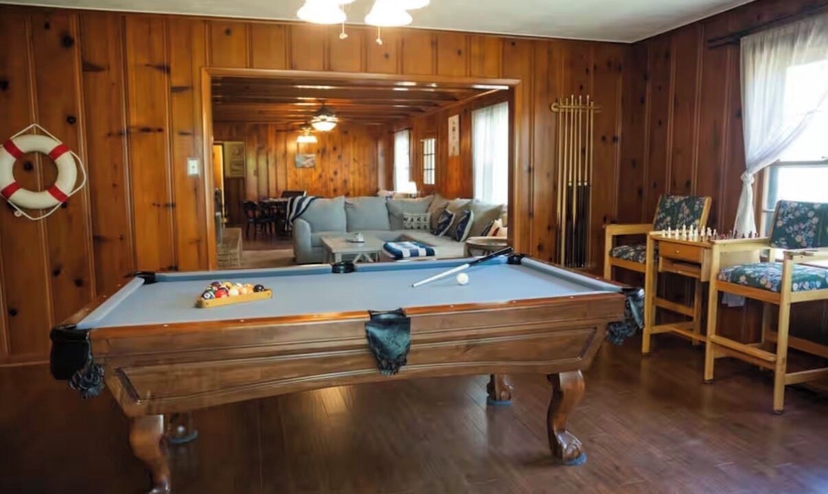 Photo of Livingroom in Mead