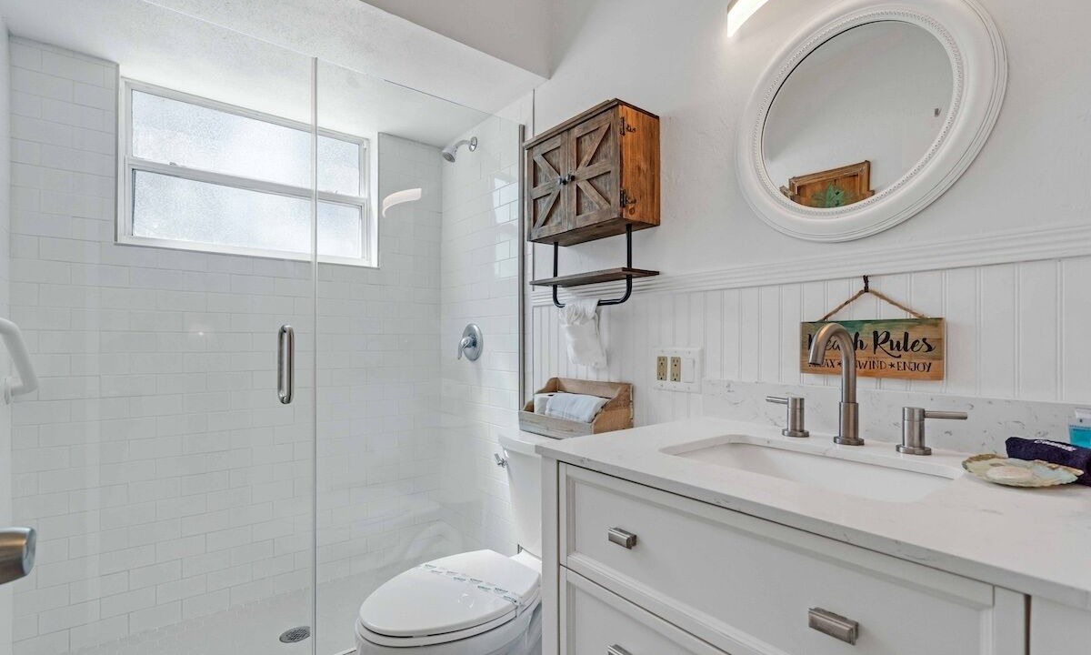 Photo of Bathroom in Holmes Beach