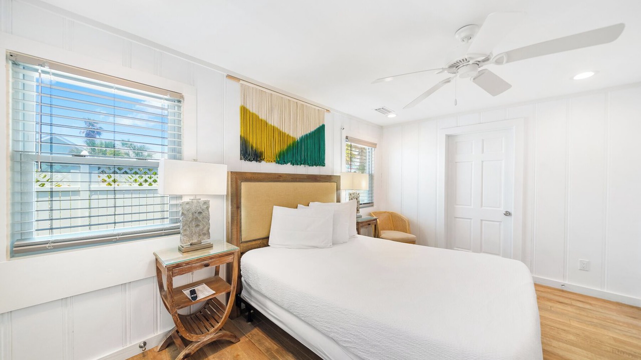 Photo of Bedroom in Bahama Beach