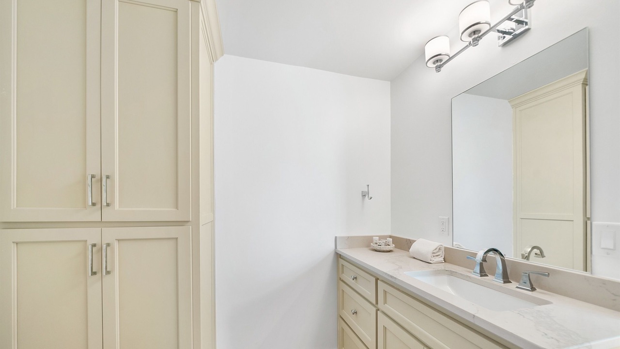 Photo of Bathroom in Bahama Beach