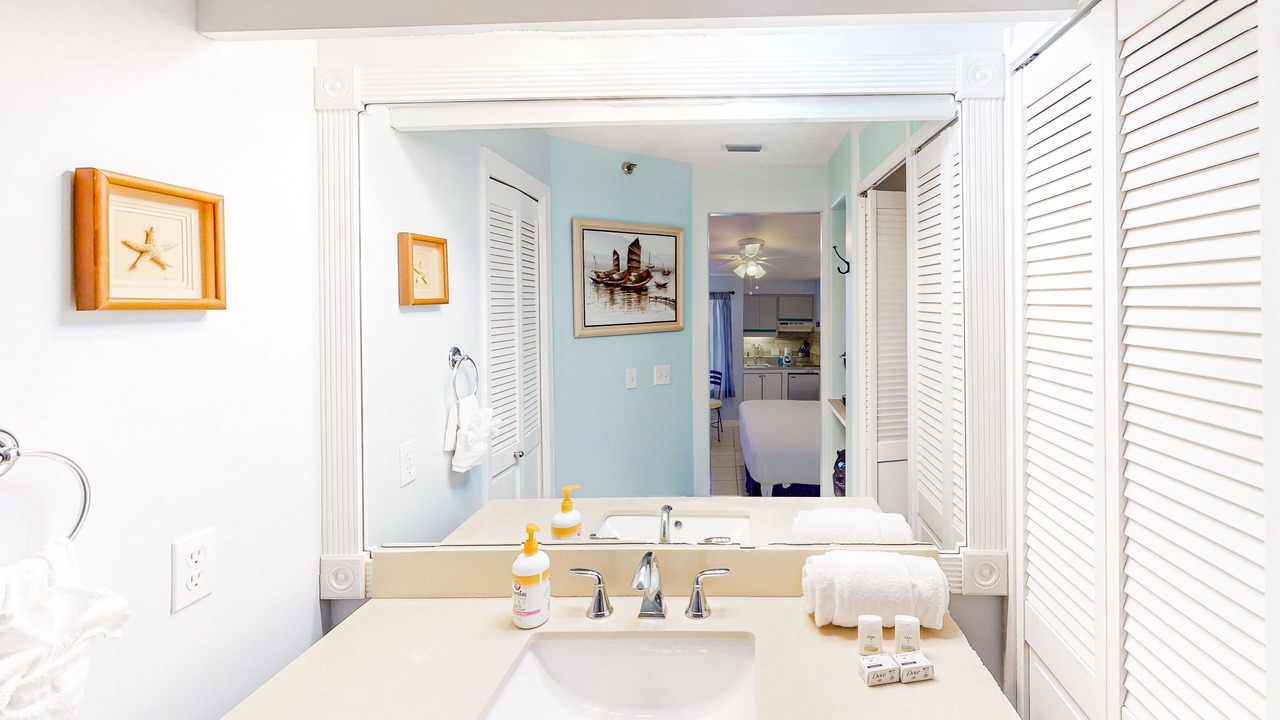 Photo of Bathroom in Gulf Lagoon Beach