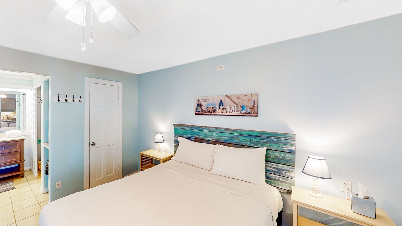 Photo of Bedroom in Gulf Lagoon Beach