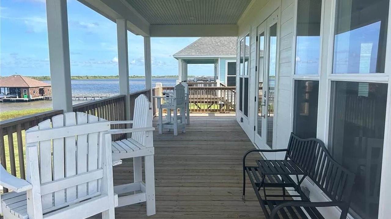 Photo of Patio Balcony in Hackberry