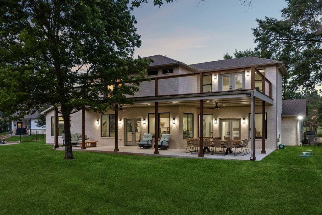 Photo of Outdoor in Enchanted Oaks
