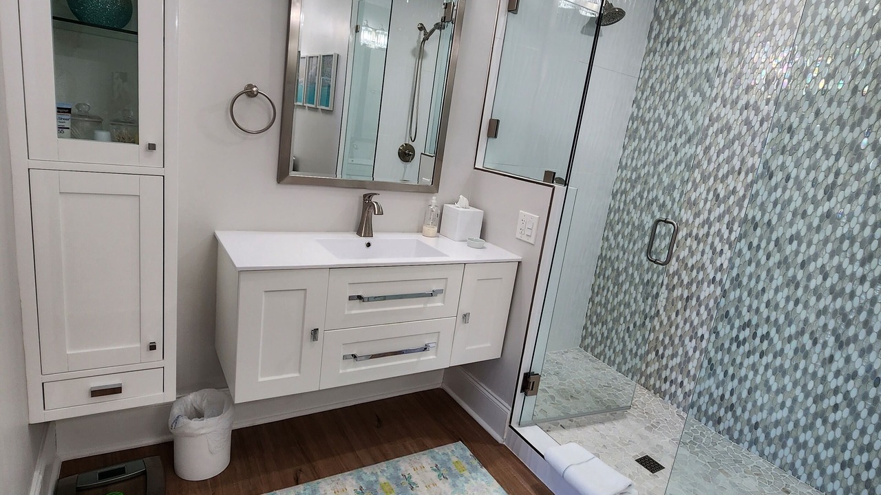 Photo of Bathroom in Lakeside at Blue Mountain Beach