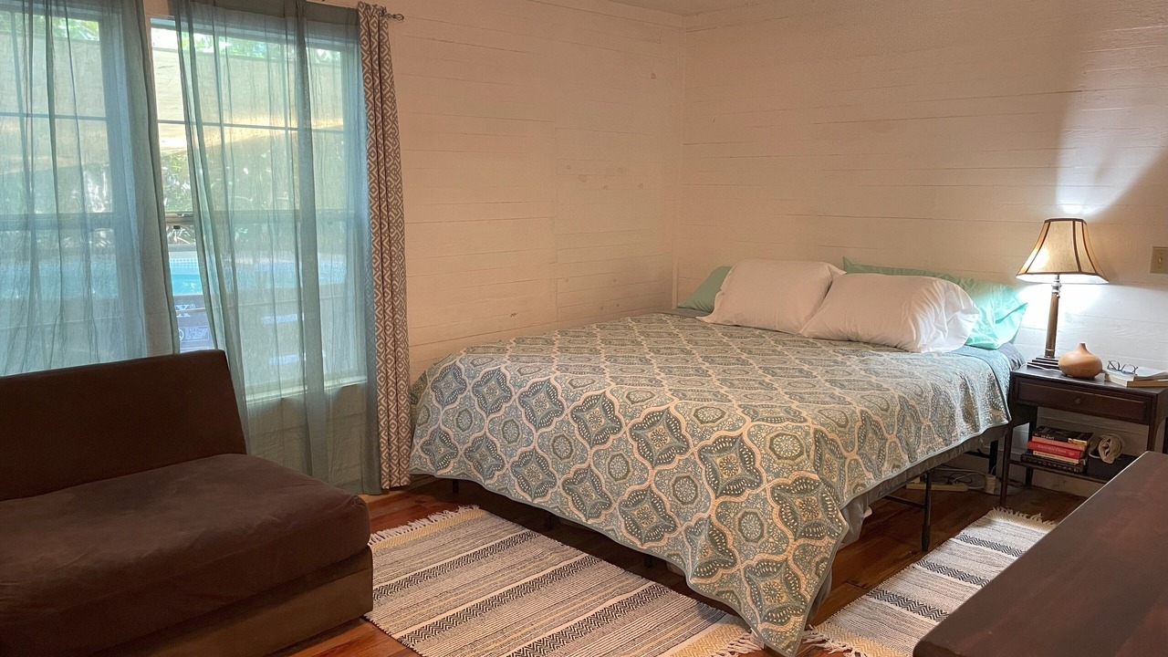 Photo of Bedroom in Panacea