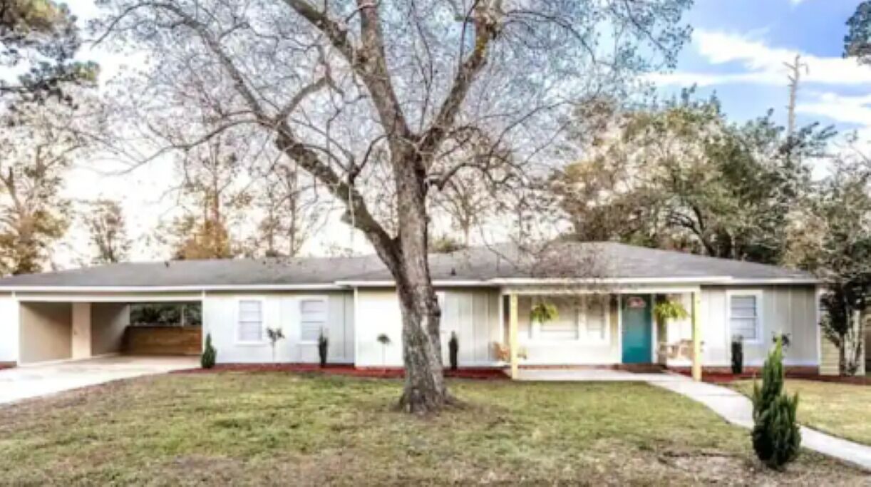 Photo of Outdoor in Hattiesburg